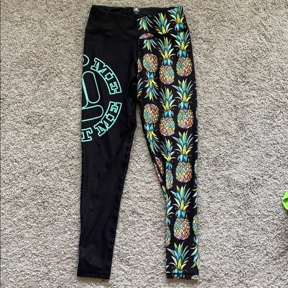Feed me fight me leggings